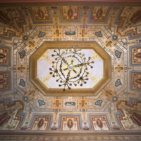 Hotell Grand Serbelloni - A Legendary 5*