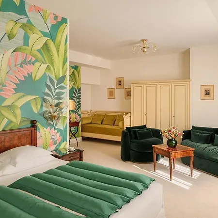 Hotell Grand Serbelloni - A Legendary Bellagio
